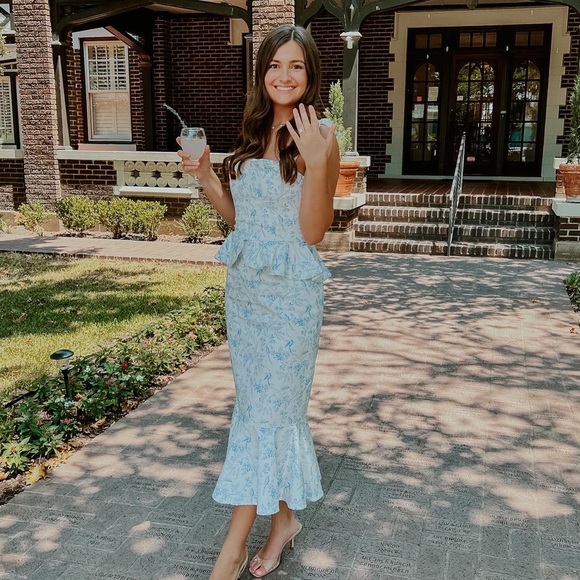 ANTONIO MELANI Dresses & Skirts - Antonio Melani x born on fifth peplum midi dress, blue & white, bridal, size 4